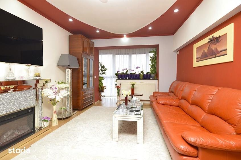 Apartament cu 4 camere decomandat în Sud