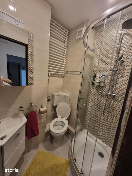 Apartament cu 3 camere în Tudor Vladimirescu