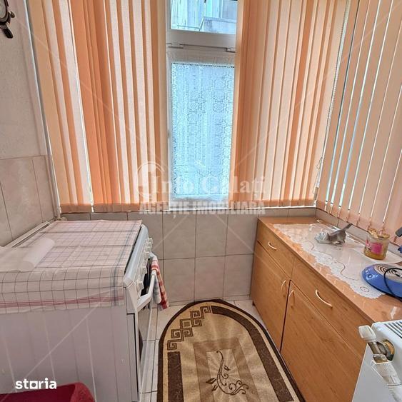 Apartament cu 2 camere în Micro 17