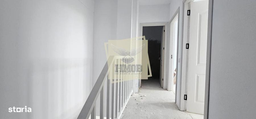Apartament cu 4 camere în Turnișor