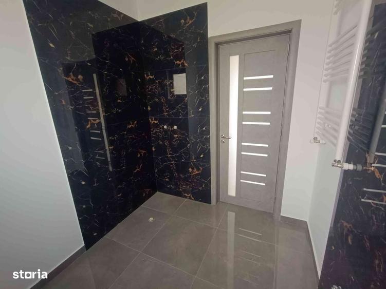 Casă cu 4 camere în Domnești