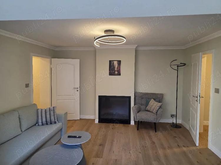 Apartament cu 2 camere semidecomandat, mobilat în Complex Studențesc
