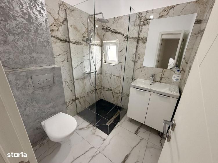 Casă cu 3 camere în Apărătorii Patriei