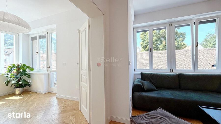 Apartament cu 3 camere în Schei