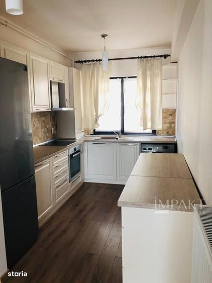 Apartament cu 4 camere semidecomandat în Europa