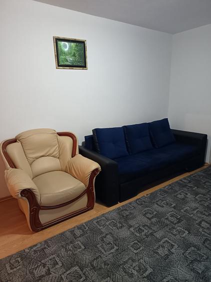 Apartament cu 2 camere semidecomandat în Lilieci