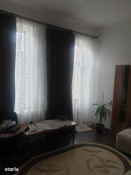 Casă cu 4 camere cu Teren 139 Mp în Peninsula