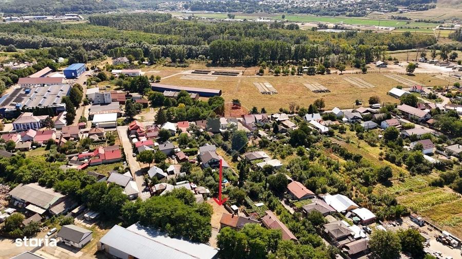 Casă cu 3 camere în Mihoveni
