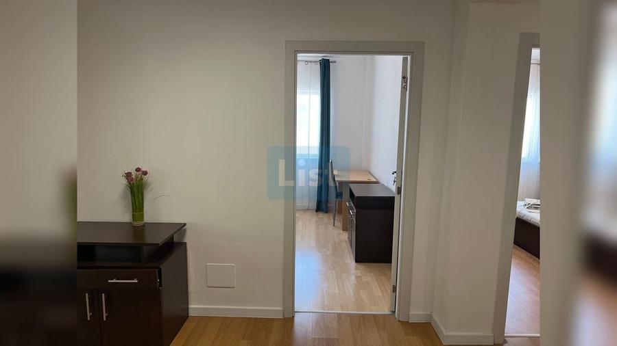 Apartament cu 4 camere semidecomandat, mobilat în Mărăști
