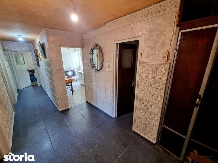 Apartament cu 4 camere decomandat în Tomis Nord