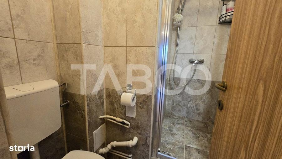 Apartament cu 4 camere decomandat în Bartolomeu