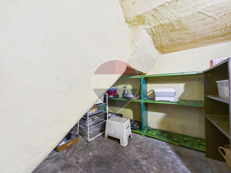 Casă cu 4 camere cu Teren 308 Mp în Bucureștii Noi