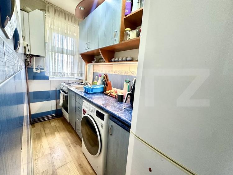 Apartament cu 2 camere semidecomandat, mobilat în Cetate