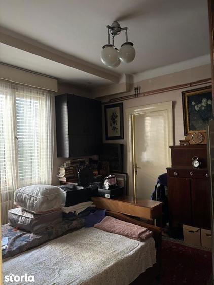 Vanzare apartament cinci camere Universitate metrou perfect Airbnb - 5