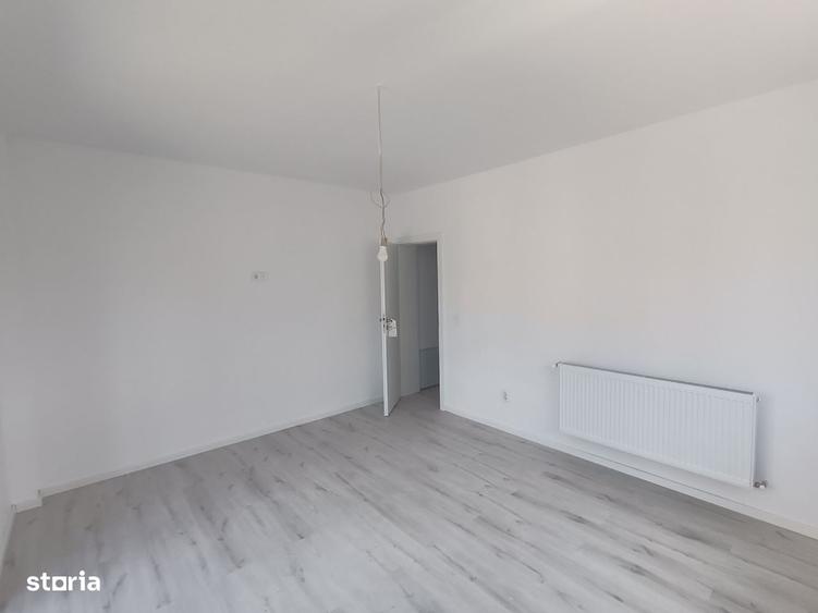 Apartament cu 2 camere decomandat în Bârnova