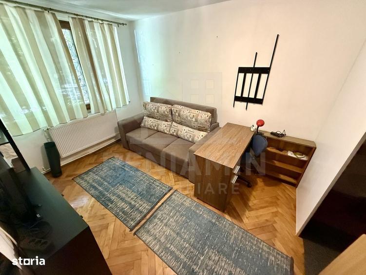 Apartament cu 3 camere decomandat în Brazda lui Novac