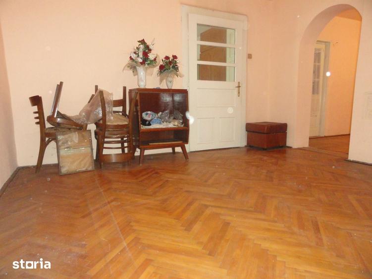 Casă cu 4 camere cu Teren 274 Mp în Gai