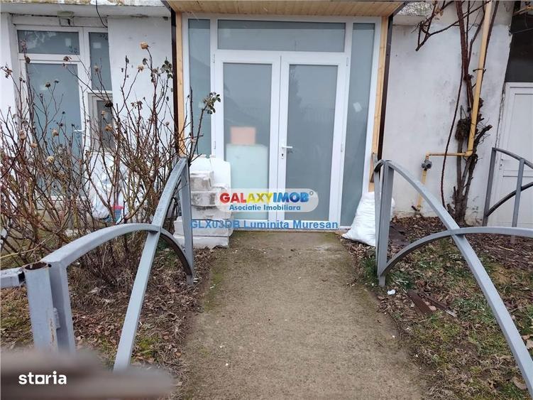 Spațiu comercial, de 38 mp, în Voinești