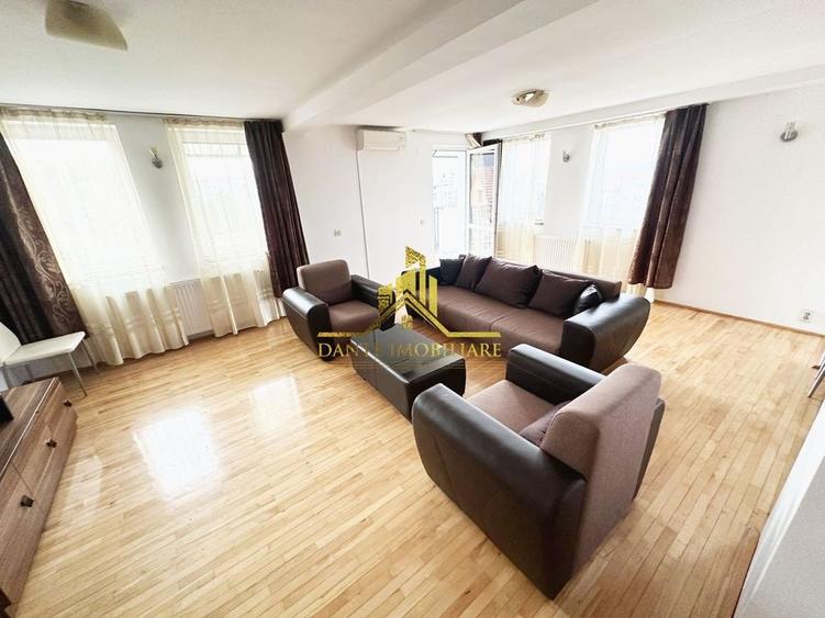 Apartament cu 3 camere semidecomandat, mobilat în Zorilor
