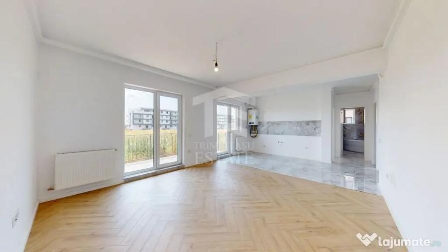 Apartament cu 3 camere semidecomandat în Dobroești