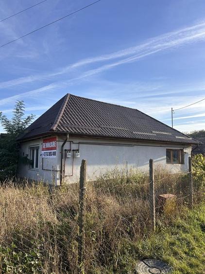Casă cu 2 camere în Tăureni
