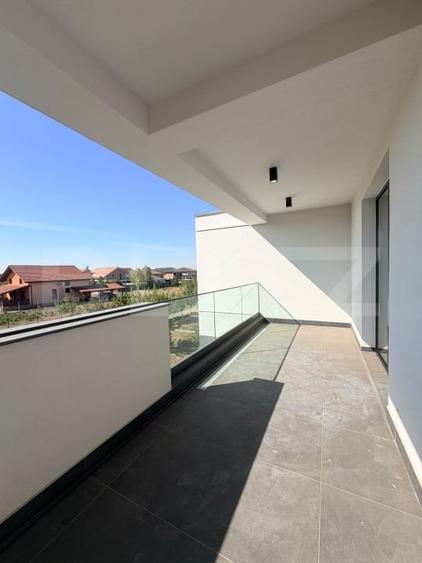 Duplex cu 4 camere cu Canalizare în Dumbrăvița