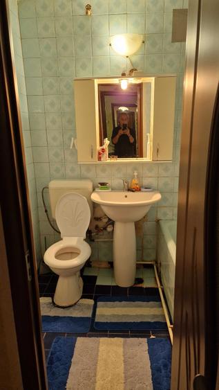 Apartament cu 3 camere decomandat, mobilat în Drumul Taberei