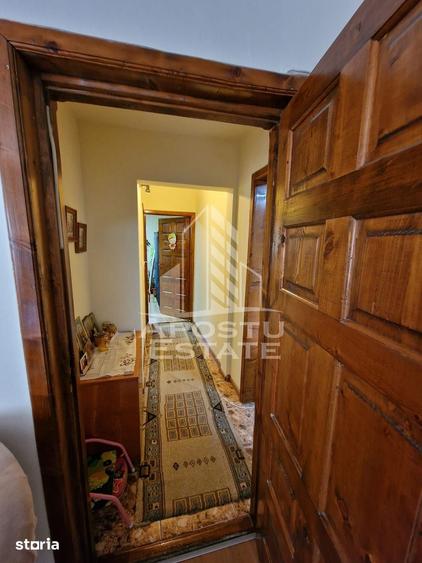 Apartament cu 2 camere decomandat în Lipovei