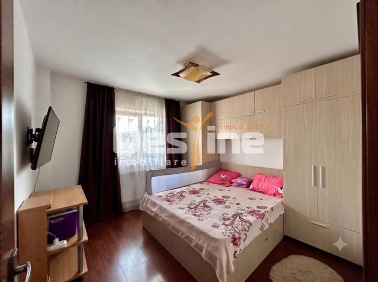 Apartament cu 3 camere decomandat, mobilat în Malu Roșu