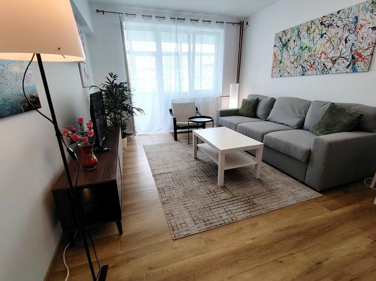 Apartament cu 2 camere decomandat, mobilat în Tineretului