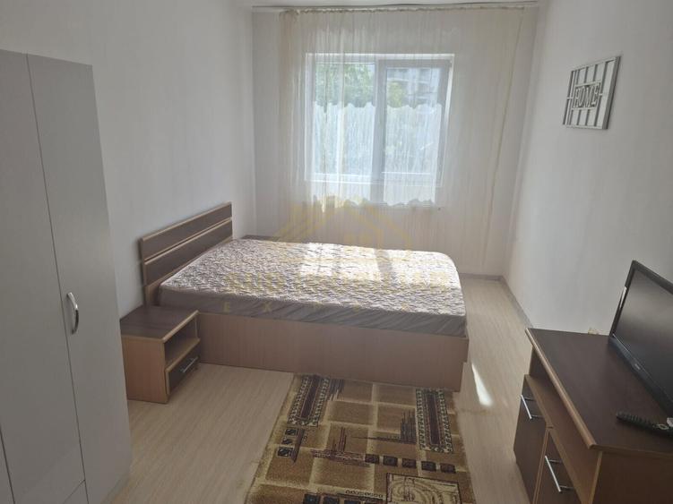 Apartament cu 2 camere decomandat, mobilat în Central