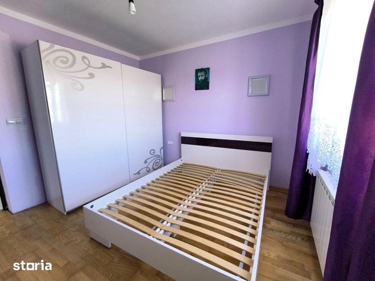 Casă cu 5 camere cu Teren 295 Mp în Central