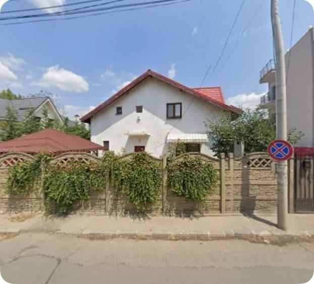 Casă cu 4 camere cu Teren 150 Mp în Roșu