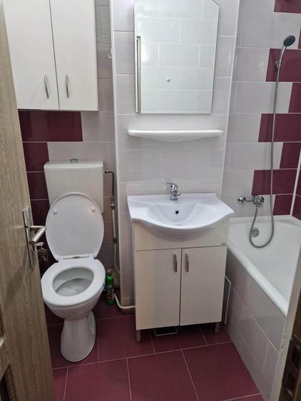 Apartament cu 2 camere decomandat în Exterior Vest