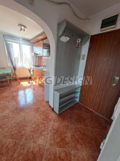 Apartament cu 2 camere în Aradului