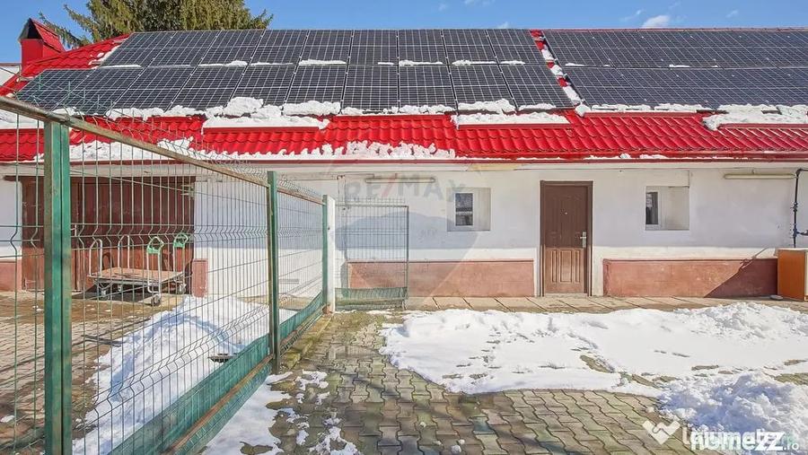 Casă cu 5 camere cu Teren 2217 Mp în Bod