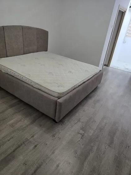 Garsonieră semidecomandată, mobilată în Basarabia