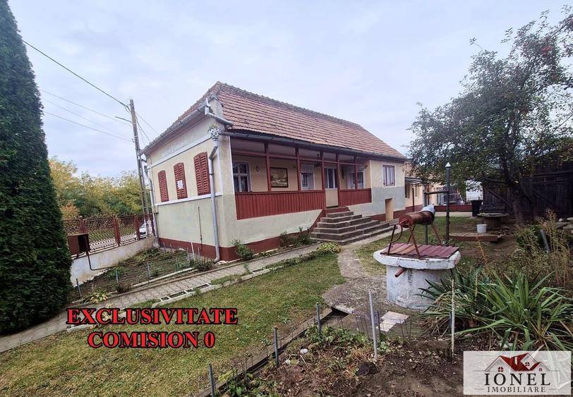 Casă individuală cu 4 camere cu Teren 2038 Mp în Jidvei