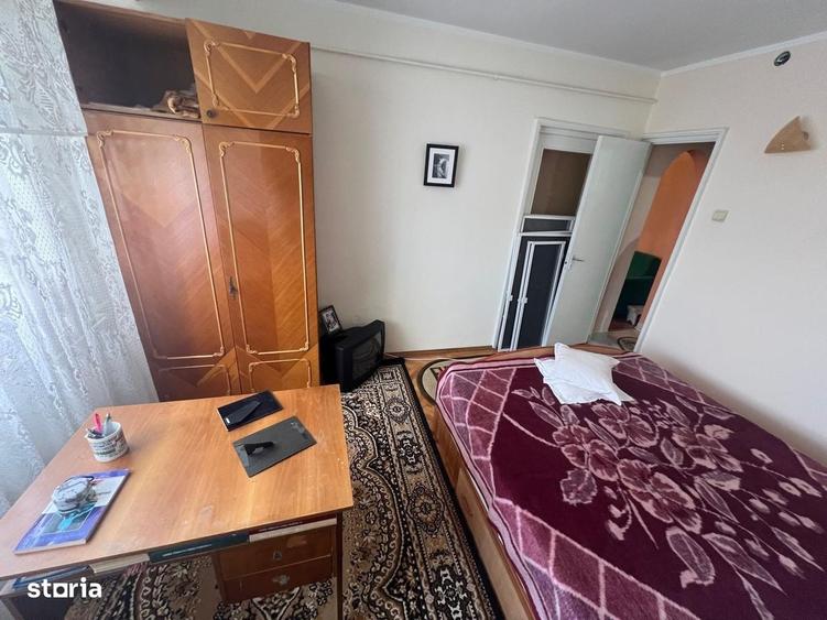 vand apartament cu 2 camere M19 pret 60.000 euro neg - 7