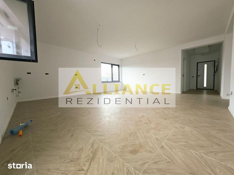 Casă cu 4 camere cu Teren 356 Mp în Central