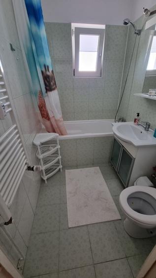 Apartament cu 2 camere semidecomandat în Sud