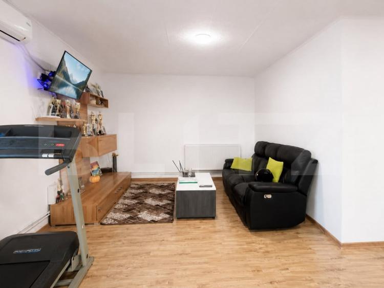 Casa parter, 97 mp utili, 400 mp teren, zona Aeroport - 1