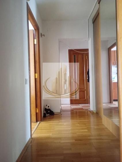 Apartament cu 3 camere decomandat în Brâncoveanu