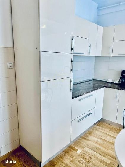 Apartament cu 3 camere în Ultracentral