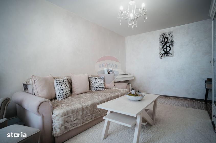 Apartament cu 3 camere, mobilat în Burdujeni