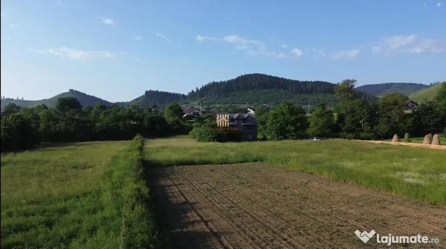 Teren de 10304 mp, în Slatina