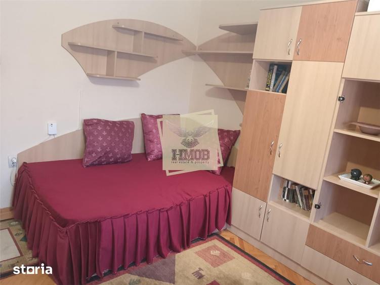 Casă cu 6 camere cu Teren 650 Mp în Țiglari