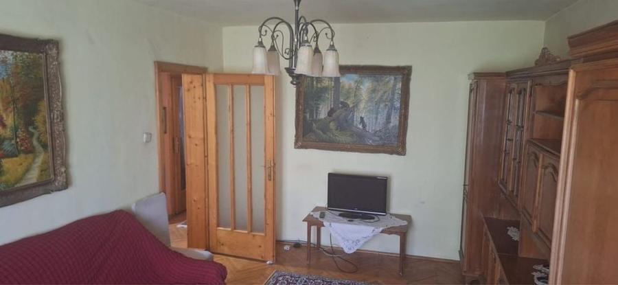 Apartament cu 3 camere decomandat în Decebal