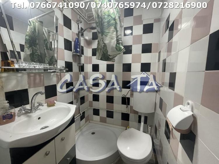 Casă individuală cu 4 camere cu Canalizare în Lelești