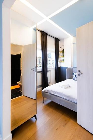 Apartament cu 2 camere semidecomandat în P-ța Romană